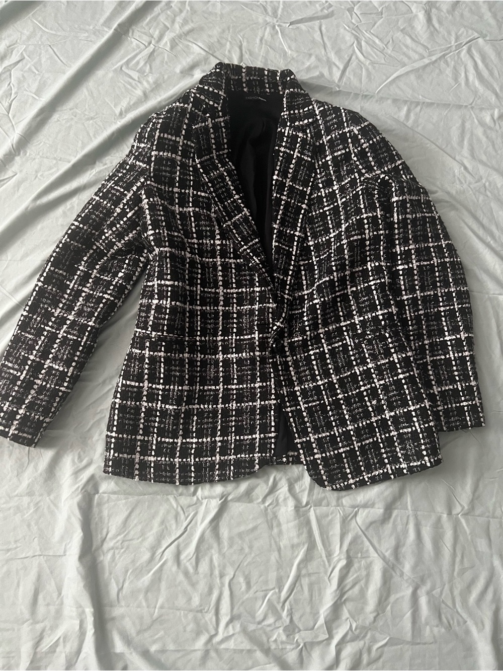 Women’s Black & White Tweed Blazer Jacket
